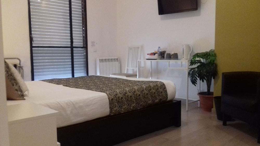 Brustar Sagrada Familia Gasthof 2*